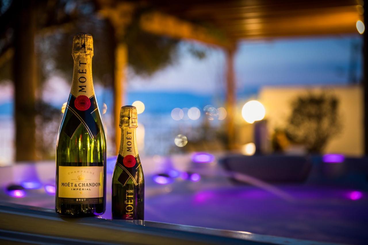 Myronis Villa Corfu Town Екстер'єр фото