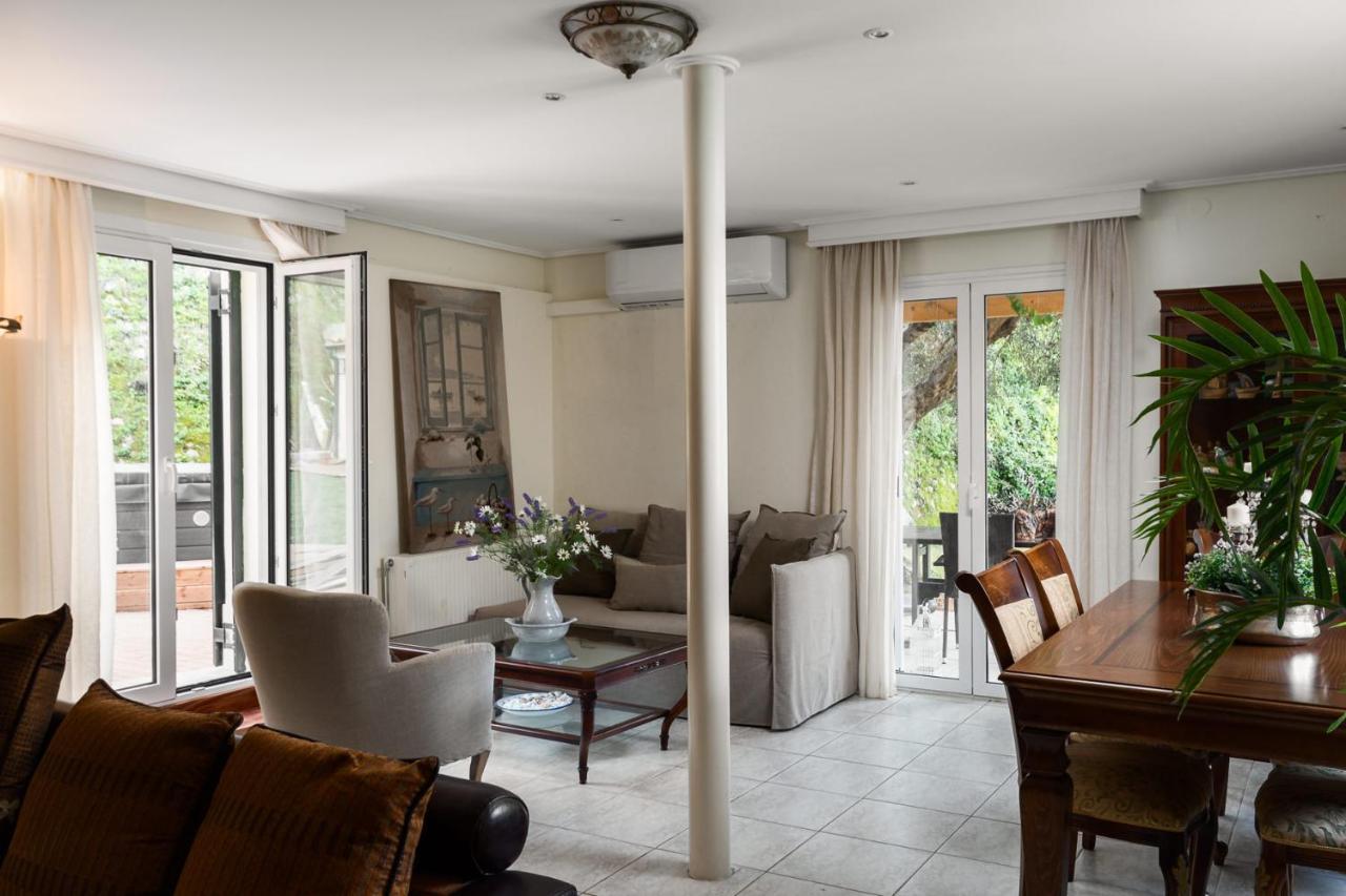 Myronis Villa Corfu Town Екстер'єр фото