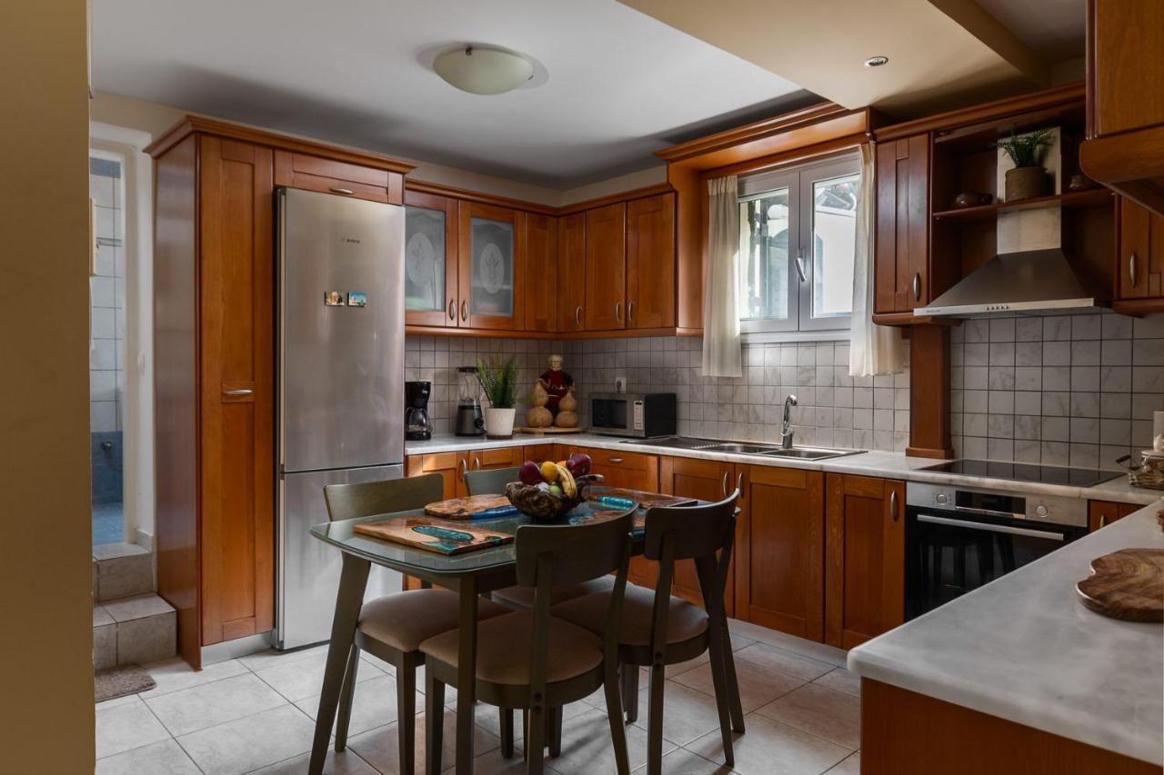 Myronis Villa Corfu Town Екстер'єр фото