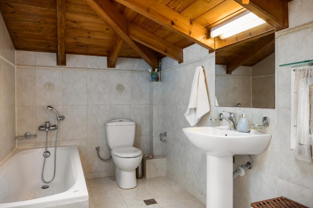 Myronis Villa Corfu Town Екстер'єр фото